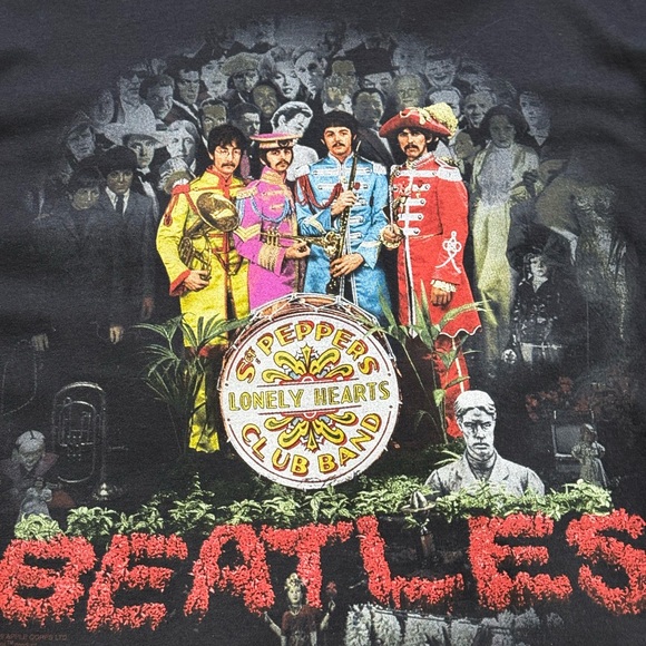 Vintage The Beatles Stg Peppers Lonely Hearts Club Band Tee Y2K. NWOT - Picture 5 of 7